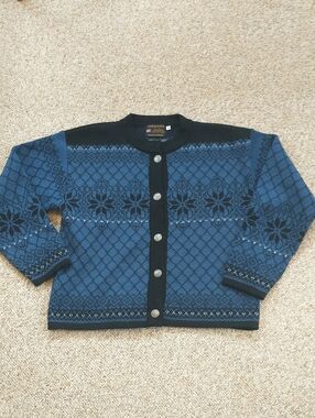 NORSK Wear Wool Nordic Print 100% Wool Sweater Made In Norway Size MEDIUM